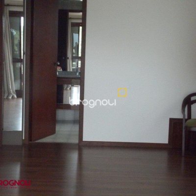 Casa com 414m², 3 quartos (sendo 1 suíte), 4 garagens, no bairro Agronômica em Florianópolis