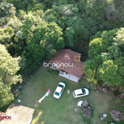 Sítio com 17763m², 3 quartos (sendo 1 suíte), 1 garagem, no bairro Vargem Pequena em Florianópolis