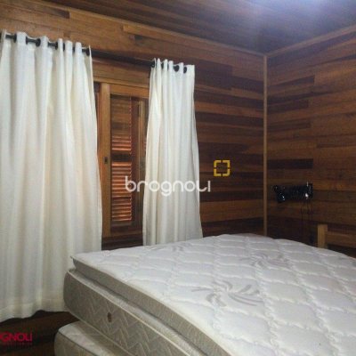 Sítio com 17763m², 3 quartos (sendo 1 suíte), 1 garagem, no bairro Vargem Pequena em Florianópolis