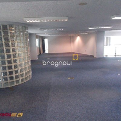 Loja com 1137m², no bairro Centro em Florianópolis