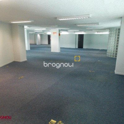 Loja com 1137m², no bairro Centro em Florianópolis