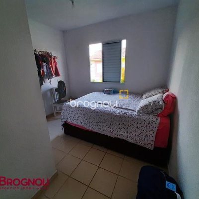 Casa de Condomínio com 51m², 3 quartos, 2 garagens, no bairro Bela Vista em Palhoça