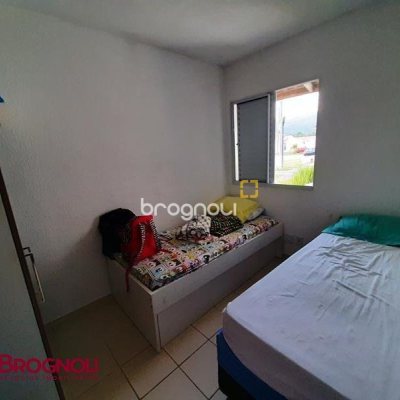 Casa de Condomínio com 51m², 3 quartos, 2 garagens, no bairro Bela Vista em Palhoça