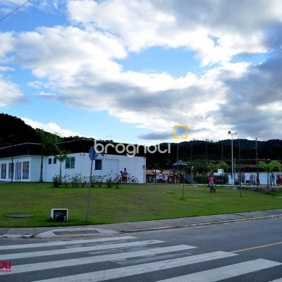 Casa de Condomínio com 51m², 3 quartos, 2 garagens, no bairro Bela Vista em Palhoça