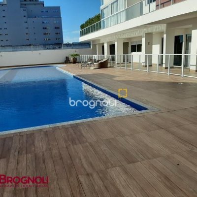 Cobertura com 159m², 3 quartos (sendo 1 suíte), 1 garagem, no bairro Agronômica em Florianópolis