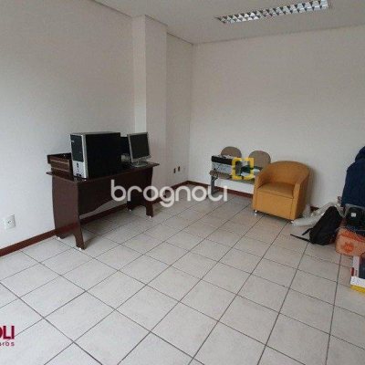 Casa com 314m², 3 garagens, no bairro Saco dos Limões em Florianópolis
