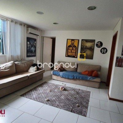 Casa com 314m², 3 garagens, no bairro Saco dos Limões em Florianópolis