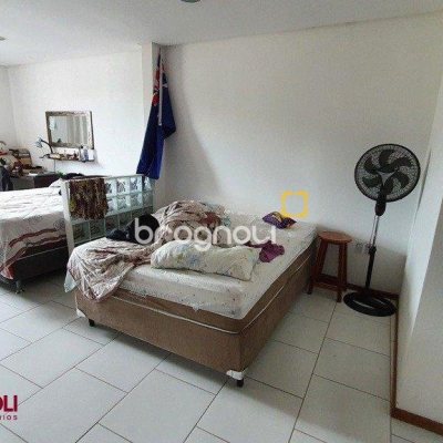 Casa com 314m², 3 garagens, no bairro Saco dos Limões em Florianópolis