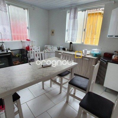 Casa com 314m², 3 garagens, no bairro Saco dos Limões em Florianópolis