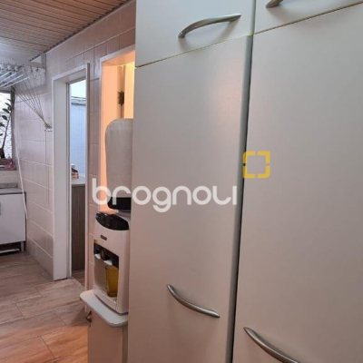 Apartamento com 92m², 2 quartos, 1 garagem, no bairro Centro em Florianópolis