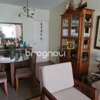 Apartamento com 92m², 2 quartos, 1 garagem, no bairro Centro em Florianópolis