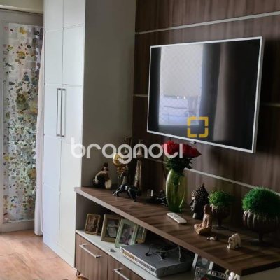 Apartamento com 92m², 2 quartos, 1 garagem, no bairro Centro em Florianópolis