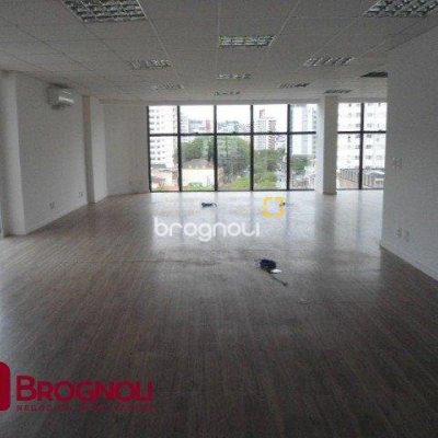 Sala com 336m², 6 garagens, no bairro Centro em Florianópolis