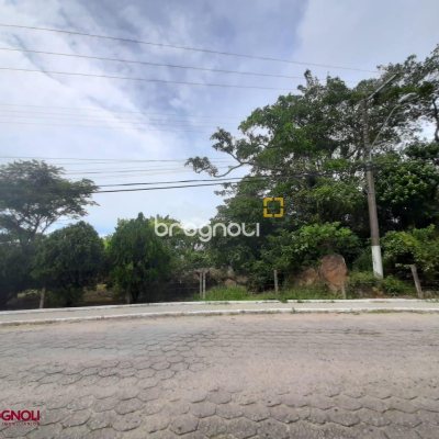 Terreno com 4990m², no bairro Vargem Pequena em Florianópolis