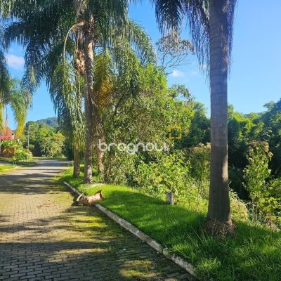 Terreno com 450m², no bairro Ratones em Florianópolis