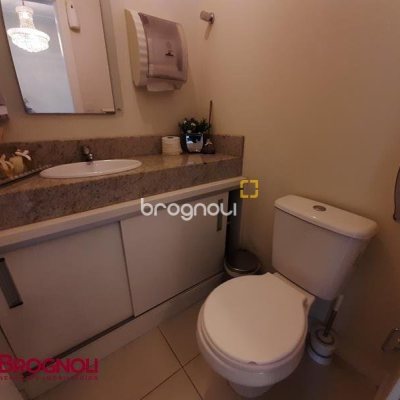 Sala com 25m², no bairro Centro em Florianópolis