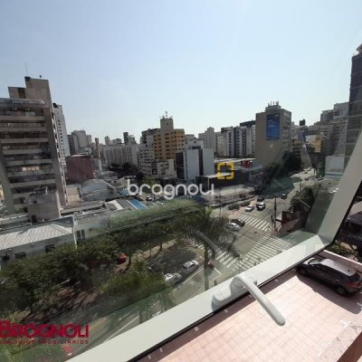 Sala com 25m², no bairro Centro em Florianópolis