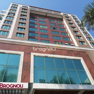 Sala com 25m², no bairro Centro em Florianópolis