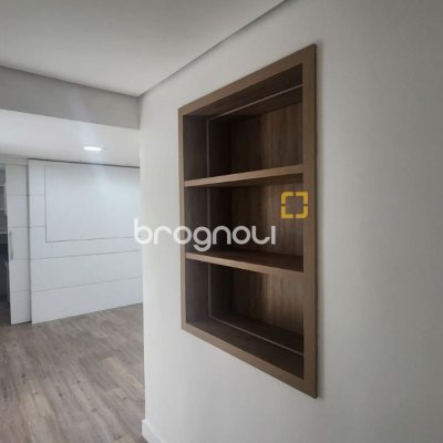 Sala com 136m², 3 garagens, no bairro Centro em Florianópolis