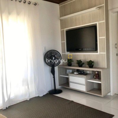 Casa com 320m², no bairro Canasvieiras em Florianópolis
