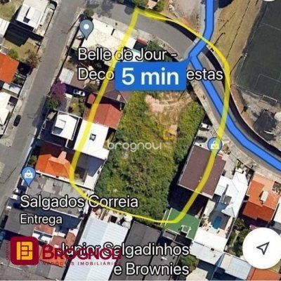 Terreno com 1465m², no bairro Jardim Atlântico em Florianópolis