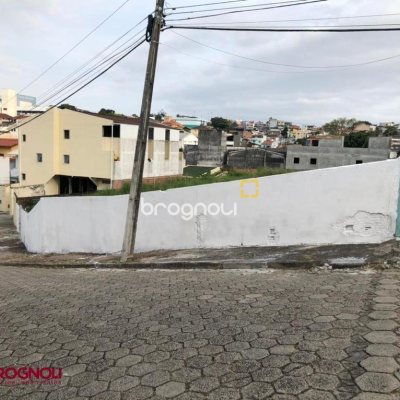 Terreno com 1465m², no bairro Jardim Atlântico em Florianópolis