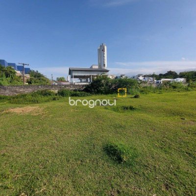 Terreno com 3804m², no bairro Distrito Industrial em São José