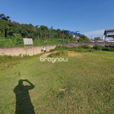 Terreno com 3804m², no bairro Distrito Industrial em São José