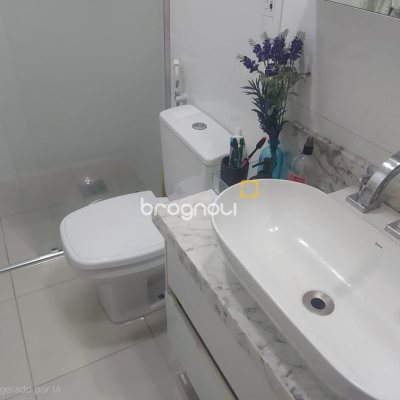 Apartamento com 69m², 2 quartos (sendo 1 suíte), 1 garagem, no bairro Itacorubi em Florianópolis