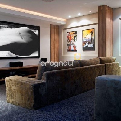 Apartamento com 69m², 2 quartos (sendo 1 suíte), 1 garagem, no bairro Itacorubi em Florianópolis