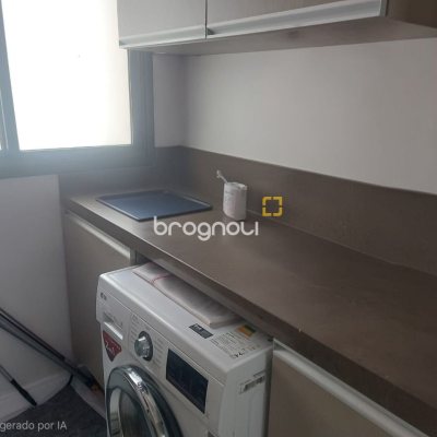 Apartamento com 69m², 2 quartos (sendo 1 suíte), 1 garagem, no bairro Itacorubi em Florianópolis