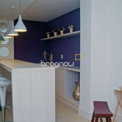 Apartamento com 69m², 2 quartos (sendo 1 suíte), 1 garagem, no bairro Itacorubi em Florianópolis
