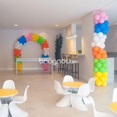 Apartamento com 69m², 2 quartos (sendo 1 suíte), 1 garagem, no bairro Itacorubi em Florianópolis