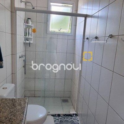 Apartamento com 74m², 2 quartos (sendo 2 suítes), 1 garagem, no bairro Canasvieiras em Florianópolis