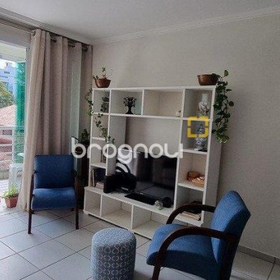 Apartamento com 74m², 2 quartos (sendo 2 suítes), 1 garagem, no bairro Canasvieiras em Florianópolis