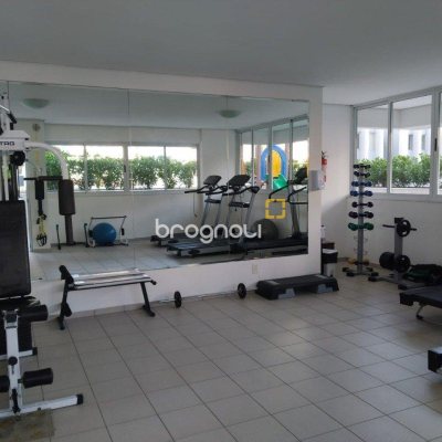 Apartamento com 149m², 4 quartos (sendo 1 suíte), 2 garagens, no bairro Campinas em São José