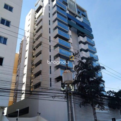 Apartamento com 149m², 4 quartos (sendo 1 suíte), 2 garagens, no bairro Campinas em São José