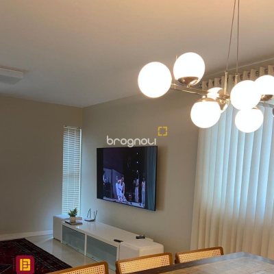 Apartamento com 149m², 4 quartos (sendo 1 suíte), 2 garagens, no bairro Campinas em São José