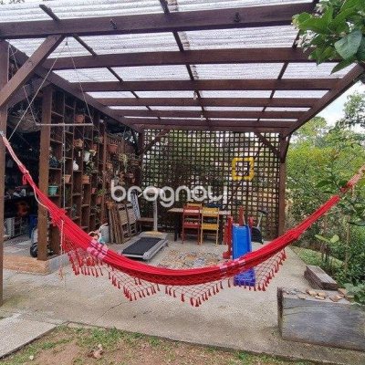 Casa com 270m², 5 quartos (sendo 1 suíte), 2 garagens, no bairro Sambaqui em Florianópolis