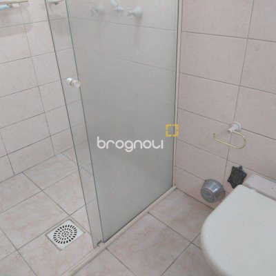 Casa com 545m², 7 quartos (sendo 4 suítes), 3 garagens, no bairro Daniela em Florianópolis