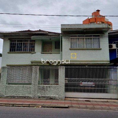 Casa com 126m², no bairro Centro em Florianópolis