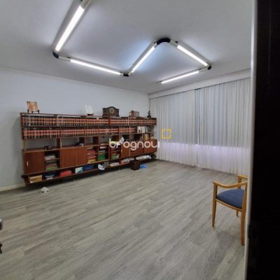 Casa com 126m², no bairro Centro em Florianópolis