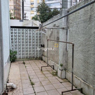 Casa com 126m², no bairro Centro em Florianópolis