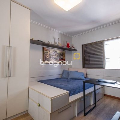 Cobertura com 221m², 3 quartos (sendo 1 suíte), 1 garagem, no bairro Centro em Florianópolis