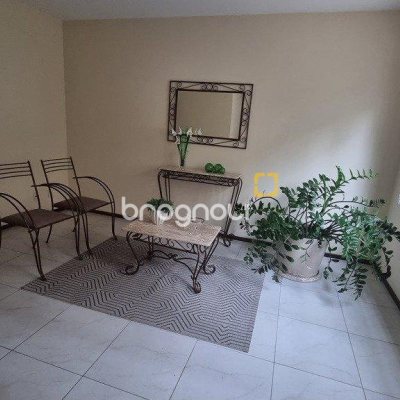 Cobertura com 221m², 3 quartos (sendo 1 suíte), 1 garagem, no bairro Centro em Florianópolis