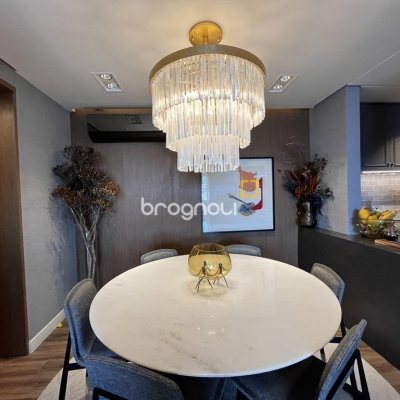 Apartamento com 131m², 3 quartos (sendo 3 suítes), 3 garagens, no bairro Beira Mar Norte em Florianópolis