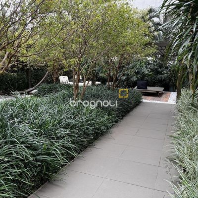 Apartamento com 131m², 3 quartos (sendo 3 suítes), 3 garagens, no bairro Beira Mar Norte em Florianópolis