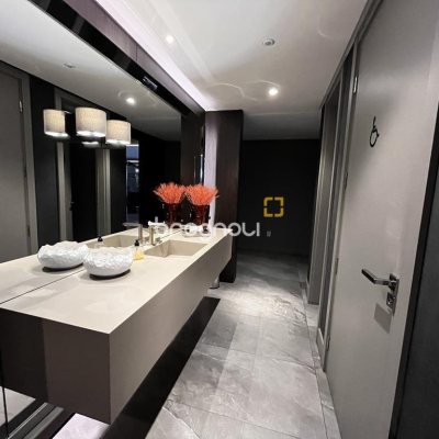 Apartamento com 131m², 3 quartos (sendo 3 suítes), 3 garagens, no bairro Beira Mar Norte em Florianópolis