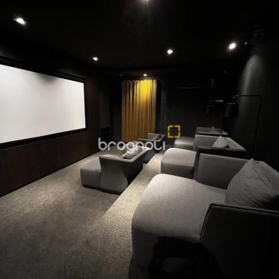 Apartamento com 131m², 3 quartos (sendo 3 suítes), 3 garagens, no bairro Beira Mar Norte em Florianópolis