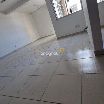 Sala com 180m², no bairro Centro em Florianópolis